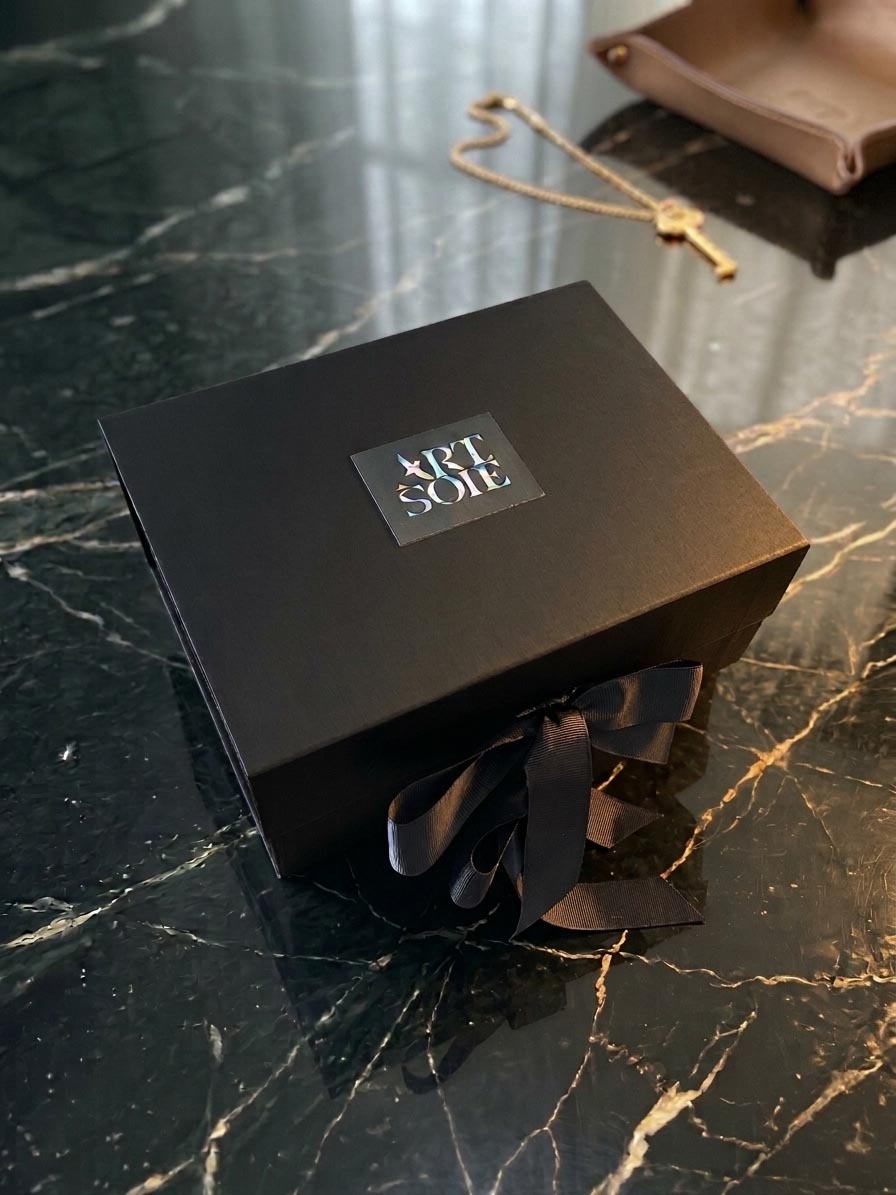 ArtSoie silk artwork packaging